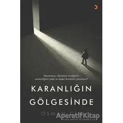 Karanlığın Gölgesinde - Osman Çin - Cinius Yayınları