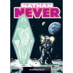 Nathan Never Serisi 16 - Buzdan Kadın - Pasquale Ruju - Çizgi Düşler Yayınevi